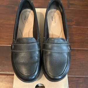 Clarks Cora Daisy Black Leather Slip On Loafers